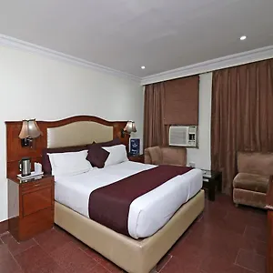 Oyo 11647 Metro Hotel Agra (Uttar Pradesh)